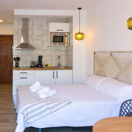 Apartment Carihuela Beach Malaga Torremolinos Exterior foto
